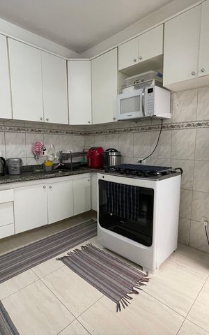 Casa de condomínio à venda com 150m², 4 quartos e 2 vagas Casa de condomínio à venda com 150m², 4 quartos e 2 vagasCozinha
