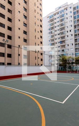 Apartamento à venda com 232m², 3 quartos e 3 vagas Apartamento à venda com 232m², 3 quartos e 3 vagasQuadra Esportiva