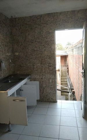 Casa à venda com 160m², 6 quartos e 2 vagas