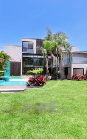 Casa de condomínio à venda com 1485m², 5 quartos e 2 vagas