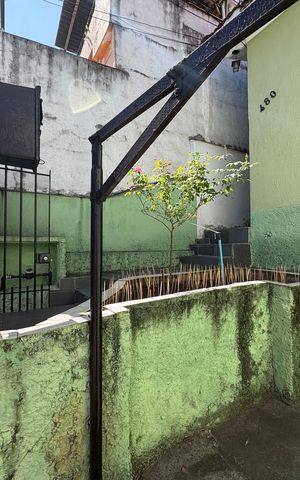 Casa à venda com 180m², 2 quartos e 1 vaga Casa à venda com 180m², 2 quartos e 1 vagaGaragem
