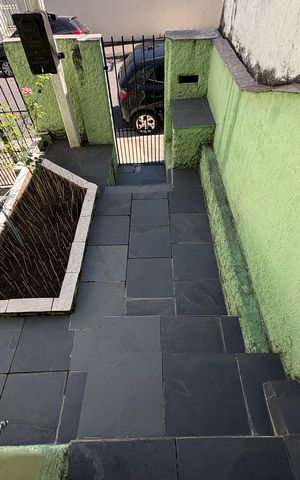 Casa à venda com 180m², 2 quartos e 1 vaga Casa à venda com 180m², 2 quartos e 1 vagaEntrada