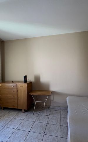 Casa à venda com 180m², 2 quartos e 1 vaga Casa à venda com 180m², 2 quartos e 1 vagaQuarto 1