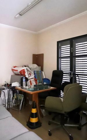 Casa à venda com 210m², 3 quartos e 3 vagas Casa à venda com 210m², 3 quartos e 3 vagasQuarto 1