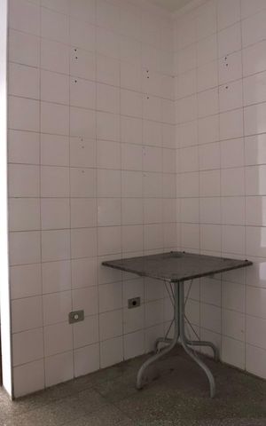 Casa à venda com 210m², 3 quartos e 3 vagas Casa à venda com 210m², 3 quartos e 3 vagasCozinha