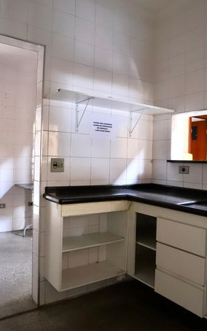 Casa à venda com 210m², 3 quartos e 3 vagas Casa à venda com 210m², 3 quartos e 3 vagasCozinha