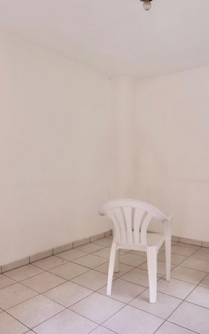Casa à venda com 210m², 3 quartos e 3 vagas Casa à venda com 210m², 3 quartos e 3 vagasQuarto de Serviço