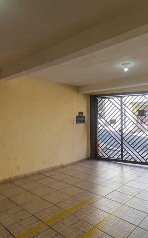 Casa à venda com 299m², 10 quartos e 4 vagasGaragem