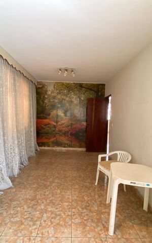 Casa à venda com 400m², 4 quartos e 1 vaga