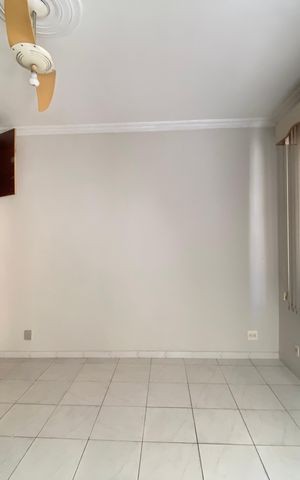 Casa à venda com 400m², 4 quartos e 1 vaga