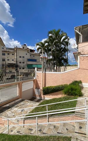 Casa à venda com 400m², 4 quartos e 1 vaga