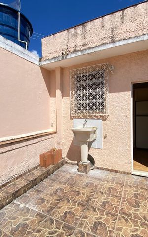 Casa à venda com 400m², 4 quartos e 1 vaga