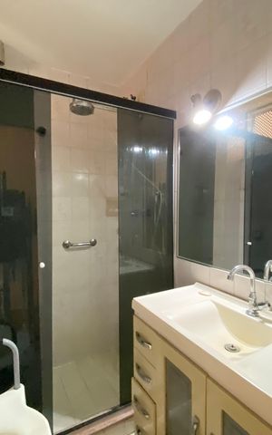 Casa à venda com 400m², 4 quartos e 1 vaga