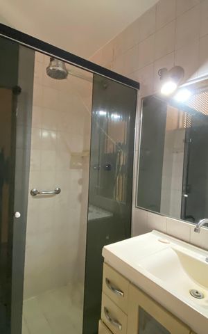 Casa à venda com 400m², 4 quartos e 1 vaga