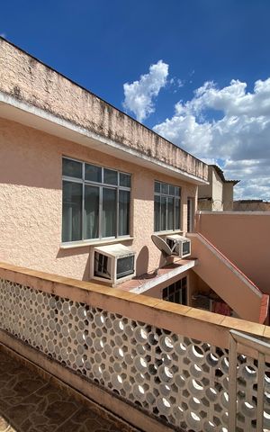 Casa à venda com 400m², 4 quartos e 1 vaga