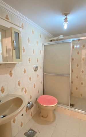 Casa à venda com 400m², 4 quartos e 1 vaga