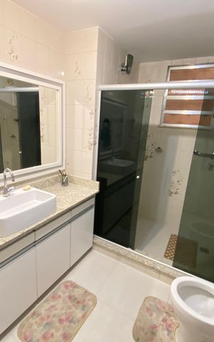 Casa à venda com 400m², 4 quartos e 1 vaga