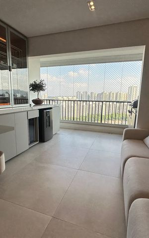 Apartamento à venda com 110m², 3 quartos e 3 vagasVaranda da Sala