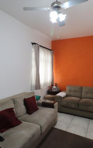 Apartamento à venda com 80m², 2 quartos e sem vagaSala