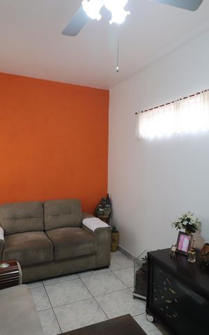 Apartamento à venda com 80m², 2 quartos e sem vagaSala