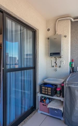 Apartamento à venda com 38m², 1 quarto e sem vagaVaranda e Área de Serviço