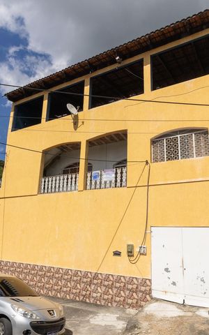 Casa para alugar com 225m², 4 quartos e 1 vagaFachada