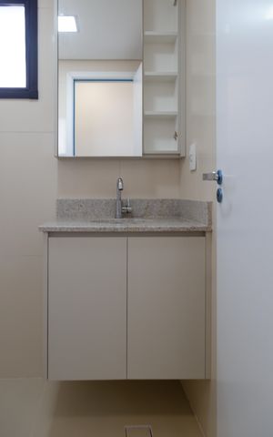 Apartamento à venda com 68m², 2 quartos e 1 vagaBanheiro do Quarto 2 suíte