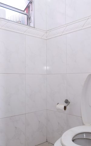 Casa para alugar com 355m², 6 quartos e 3 vagasBanheiro 5