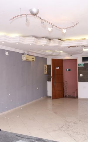 Casa para alugar com 355m², 6 quartos e 3 vagasSalão de lazer