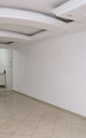 Casa para alugar com 355m², 6 quartos e 3 vagasSala