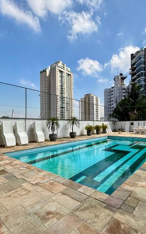 Apartamento para alugar com 784m², 5 quartos e 6 vagas Apartamento para alugar com 784m², 5 quartos e 6 vagasPiscina