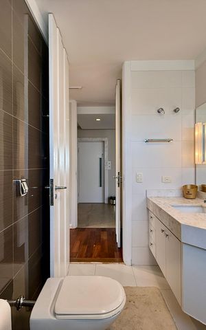 Apartamento para alugar com 784m², 5 quartos e 6 vagas Apartamento para alugar com 784m², 5 quartos e 6 vagasBanheiro Suíte 3