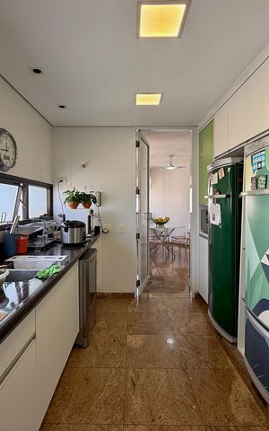 Apartamento para alugar com 784m², 5 quartos e 6 vagas Apartamento para alugar com 784m², 5 quartos e 6 vagasCozinha