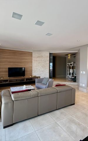 Apartamento para alugar com 784m², 5 quartos e 6 vagas Apartamento para alugar com 784m², 5 quartos e 6 vagasSala