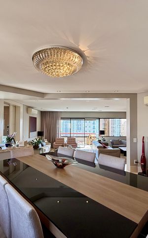 Apartamento para alugar com 784m², 5 quartos e 6 vagas Apartamento para alugar com 784m², 5 quartos e 6 vagasSala