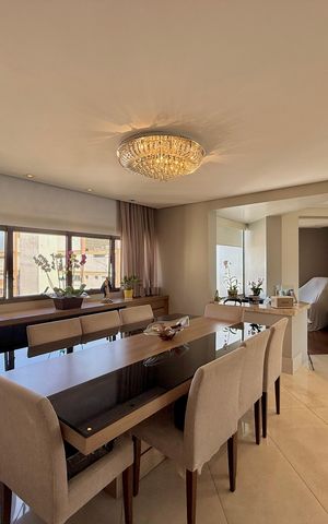 Apartamento para alugar com 784m², 5 quartos e 6 vagas Apartamento para alugar com 784m², 5 quartos e 6 vagasSala