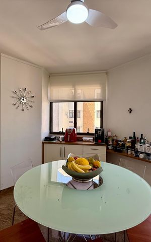 Apartamento para alugar com 784m², 5 quartos e 6 vagas Apartamento para alugar com 784m², 5 quartos e 6 vagasCozinha
