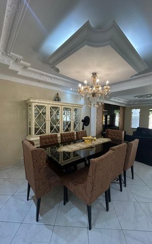 Casa para alugar com 250m², 4 quartos e 6 vagasSala de jantar