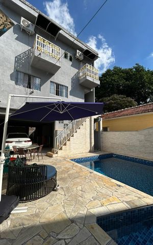 Casa para alugar com 250m², 4 quartos e 6 vagasPiscina