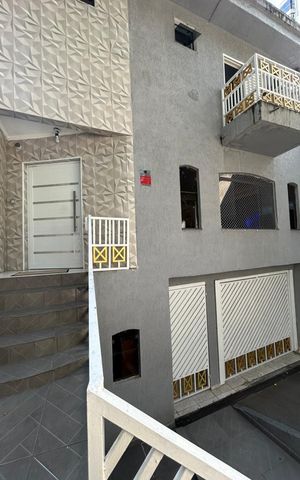 Casa para alugar com 250m², 4 quartos e 6 vagasÁrea externa