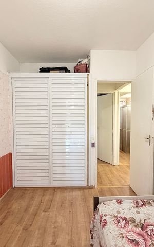 Apartamento à venda com 80m², 3 quartos e 1 vagaQuarto 2