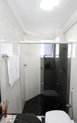 Apartamento à venda com 105m², 3 quartos e 3 vagasBanheiro da Suíte