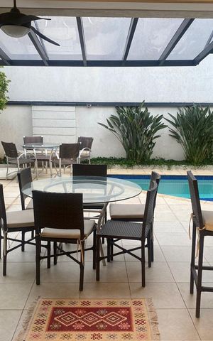 Casa de condomínio à venda com 350m², 1 quarto e 6 vagas Casa de condomínio à venda com 350m², 1 quarto e 6 vagasÁrea gourmet
