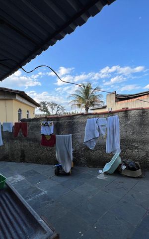 Casa à venda com 460m², 3 quartos e 2 vagas Casa à venda com 460m², 3 quartos e 2 vagasQuintal