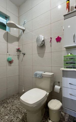 Casa à venda com 460m², 3 quartos e 2 vagas Casa à venda com 460m², 3 quartos e 2 vagasBanheiro da Suíte