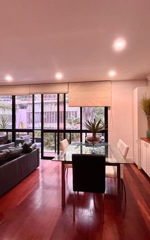 Apartamento à venda com 175m², 4 quartos e 2 vagas Apartamento à venda com 175m², 4 quartos e 2 vagasSala