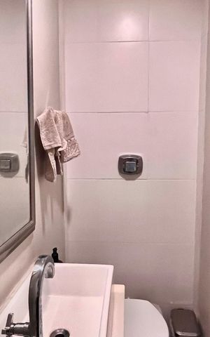 Apartamento à venda com 175m², 4 quartos e 2 vagas Apartamento à venda com 175m², 4 quartos e 2 vagasLavabo