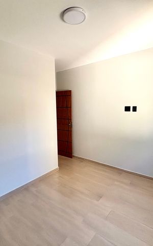Casa à venda com 150m², 3 quartos e 2 vagas Casa à venda com 150m², 3 quartos e 2 vagasQuarto 3