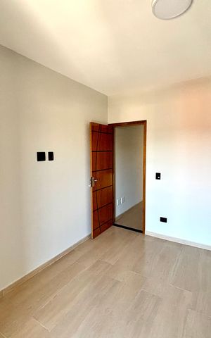 Casa à venda com 150m², 3 quartos e 2 vagas Casa à venda com 150m², 3 quartos e 2 vagasQuarto 1