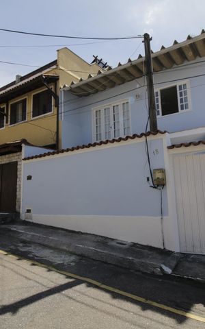 Casa para alugar com 164m², 4 quartos e 2 vagasFachada